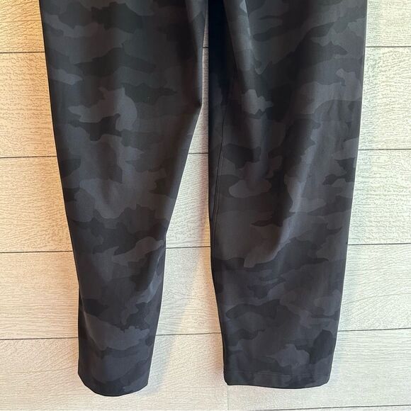 Lululemon Keep Moving Pant 7/8 High-Rise Incognito Camo Multi Grey Size 8 - Picture 14 of 15